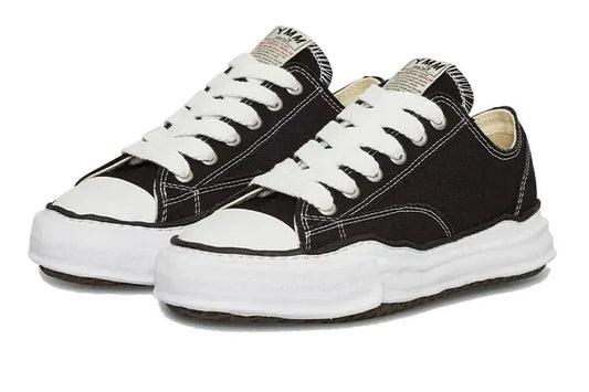 Fashora sneaker